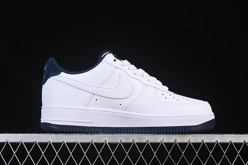 All Categories Nk Air Force 1 Air Force Series Nk Air Force 1 Low Air Force Low Undefeated x Nike Air Force 1'07 Low White and Blue Air Force One low-top casual sneakers ZH0316-119